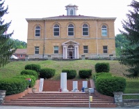 Clay County Courthouse West Virginia.jpg