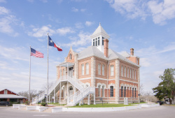 Grimes County Courthouse, Anderson, Texas 1803091126 (40711037292).jpg