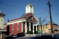 Jefferson County Courthouse, Charles Town.jpg
