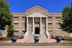San jacinto tx county courthouse 2014.jpg