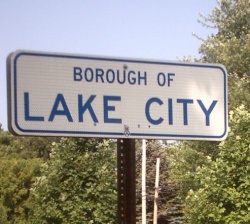 Lake city sign.jpg
