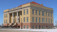 Roberts County, Texas, courthouse from E 1.JPG