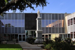 Kaufman county tx courthouse.jpg
