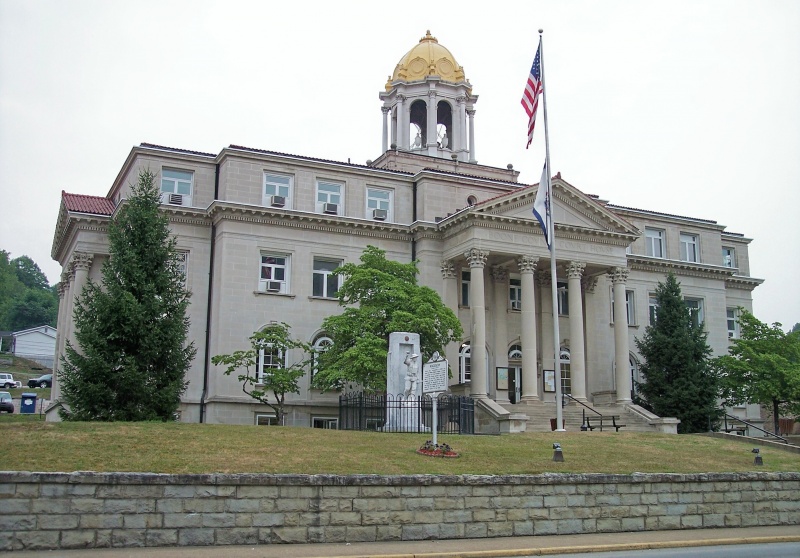 File:Boone County Courthouse West Virginia.jpg