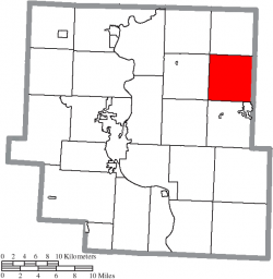 Location of Highland Township in Muskingum County